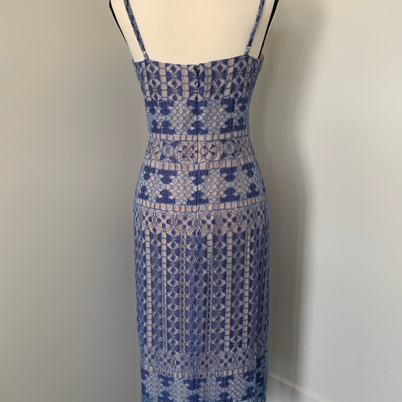 BCBG Max Azria Lace Overlay Midi Dress size 8 - Picture 7 of 16